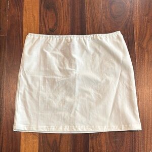 NEVER WORN White Edikted Mini Skirt